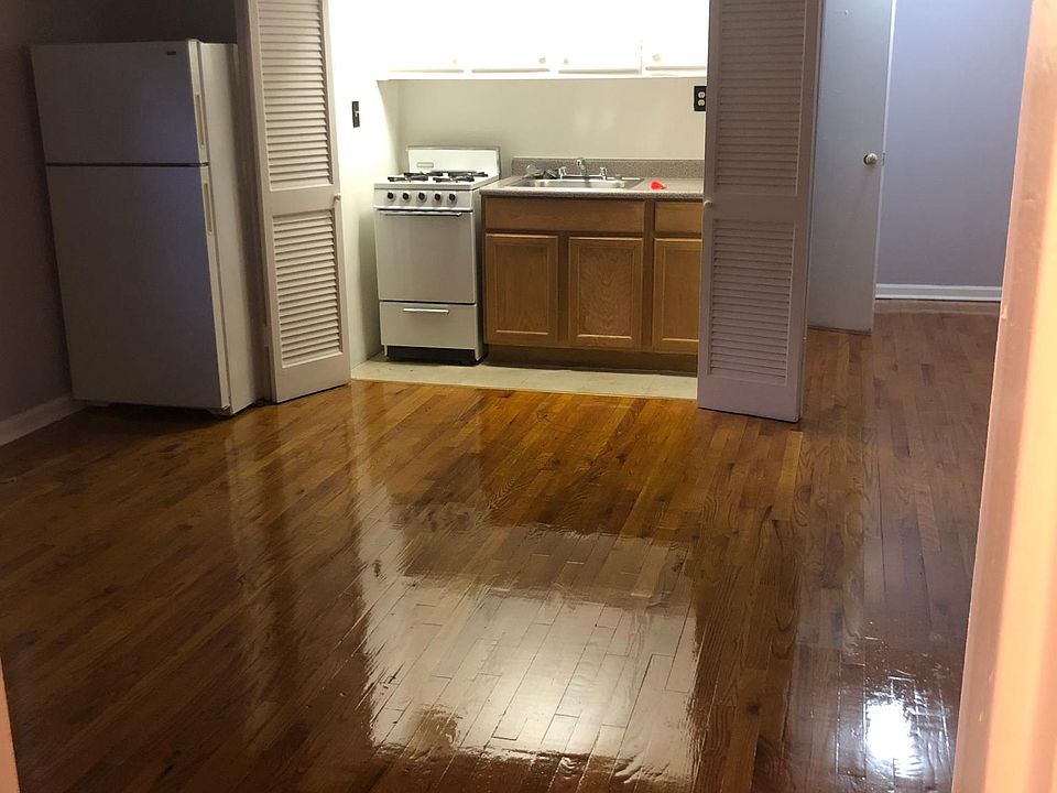 1st image of 425 Mount Prospect Ave APT 214