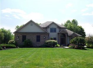 5180 Cheyney Ln, Brunswick, OH 44212