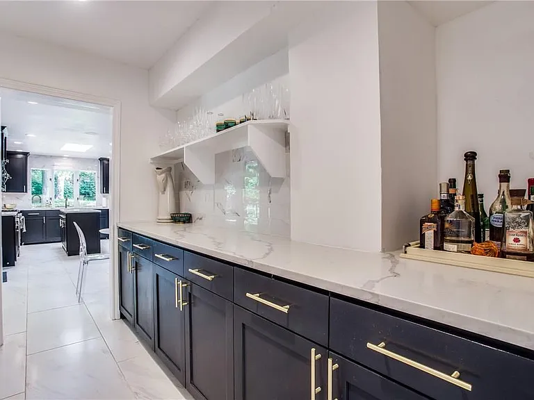 4804 Alan Dale Ln — Photo 7