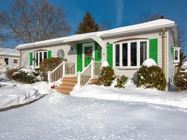 191 Red Oak Terrace, Taunton, MA 02780