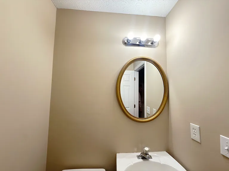 3990-1 Oak Glenn Dr — Photo 33
