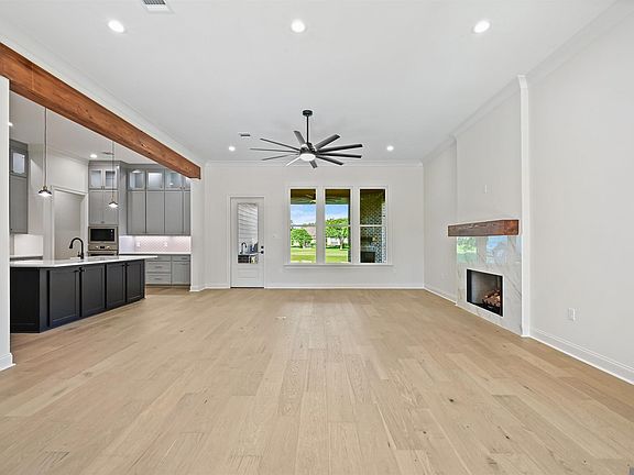 4th image of 6240 Tezcuco Ct