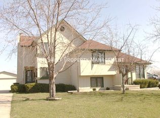 1025 6th St NW, Altoona, IA 50009