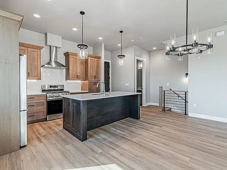 606 Arapahoe St — Photo 11