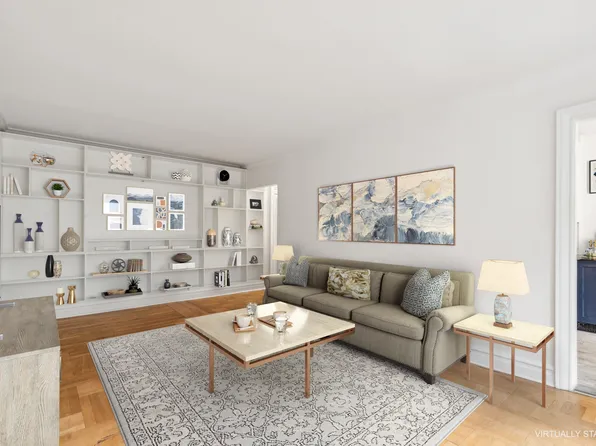 116 Pinehurst Avenue image 5 of 25