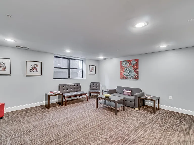 1354 Euclid St NW #402B — Photo 20