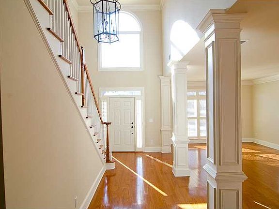 2nd image of 2155 Oakdale Estates Ct