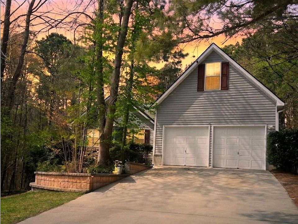 1st image of 2072 Amberly Crossing Ln