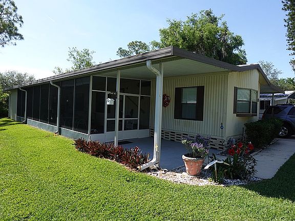 3rd image of 6767 Donaldson Dr