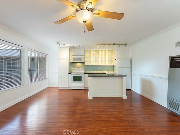3rd image of 1329 E 1st St APT 40