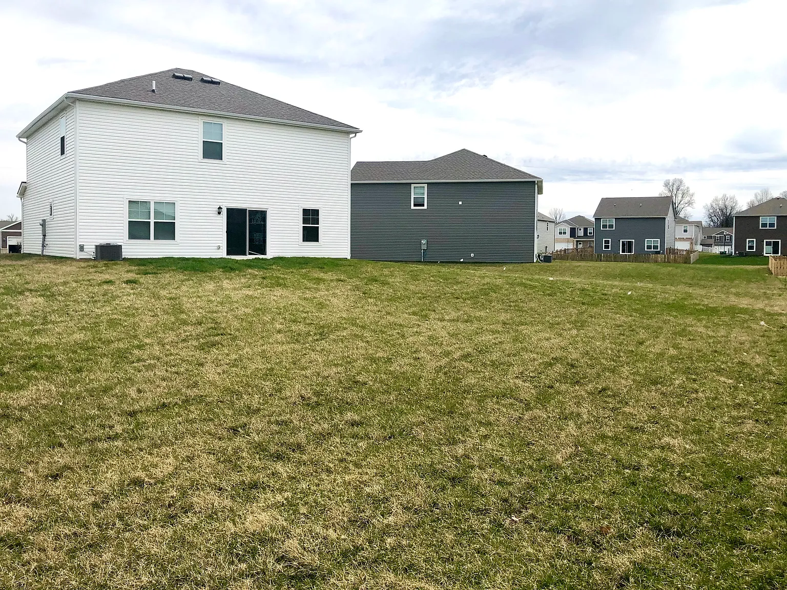 4 bed, 2.5 bath, 2155 sqft, $2,750 — Photo 4
