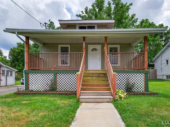 8964 Tudor Ave, Saint Louis, MO 63114