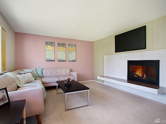 5th image of 4111 133rd Ave SE