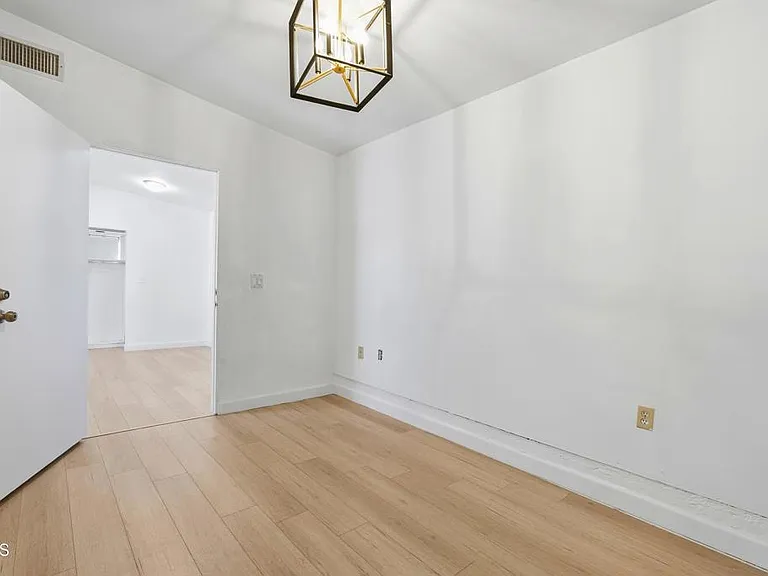 10734 Oro Vista Ave — Photo 20