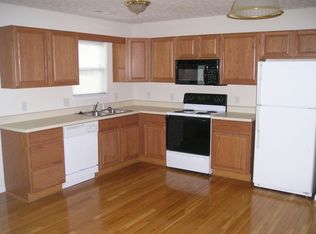 1272 Victorian Village Dr, Harrisonburg, VA 22802