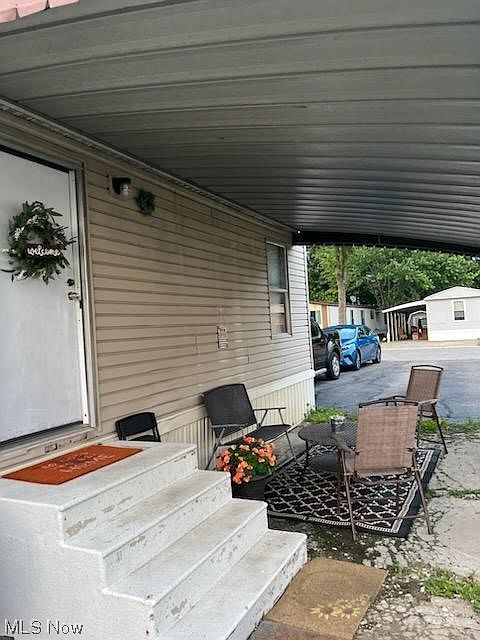 1st image of 141 Kentucky Dr