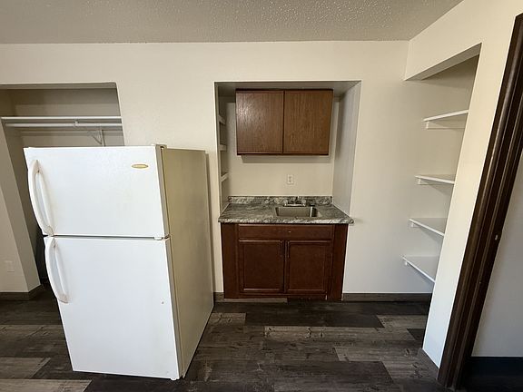 3rd image of 316 S Elm St #11376882