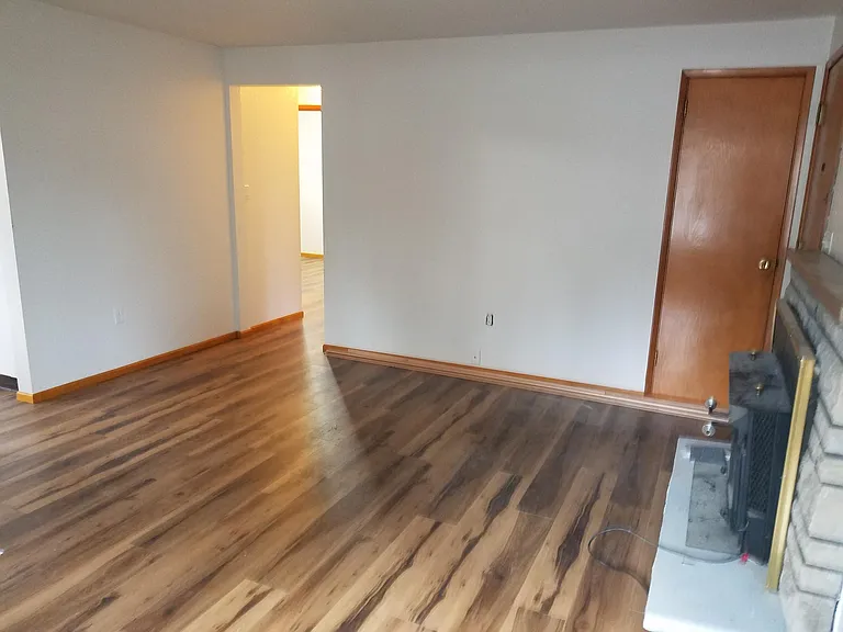 6907 Steilacoom Blvd SW — Photo 6