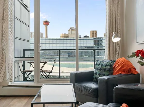 450 W 8th Ave SE #1503, Calgary, AB T2G 1T2