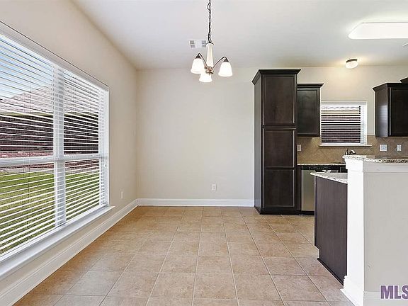 5th image of 9078 Highland Oaks Ave