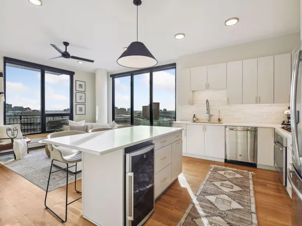 1240 S 2nd St Unit 1019, Minneapolis, MN 55415