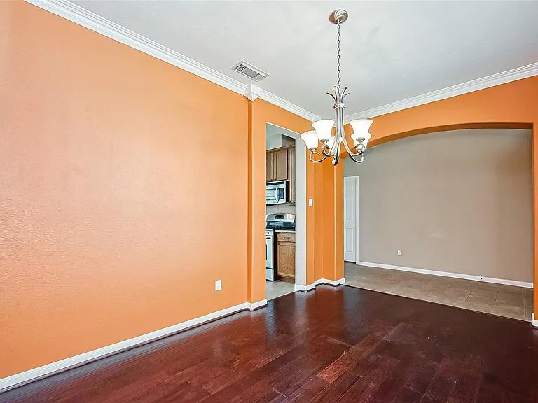 2218 Falcon Knoll Ln — Photo 7