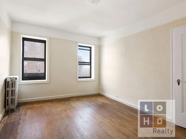 504 Grand Street image 1 of 4