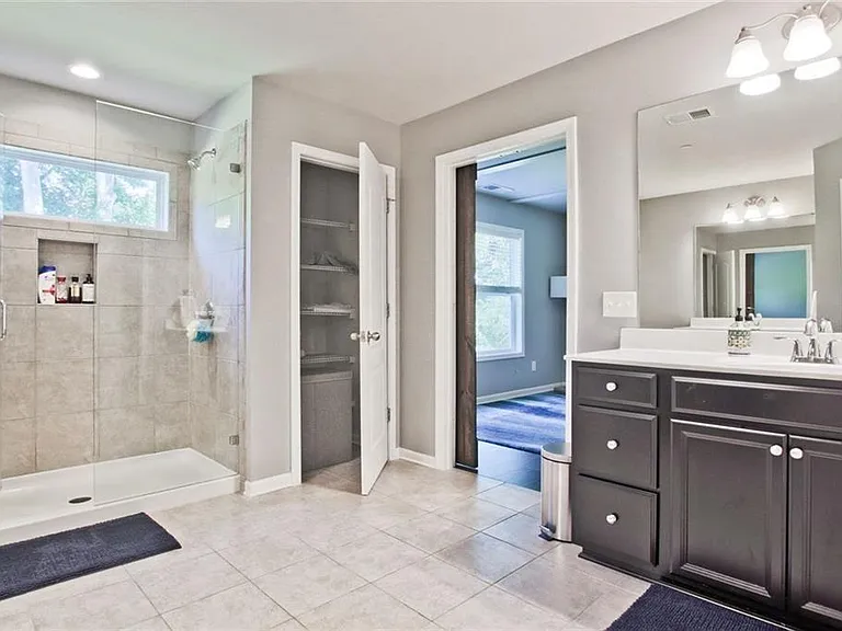 112 Davina Dr — Photo 21