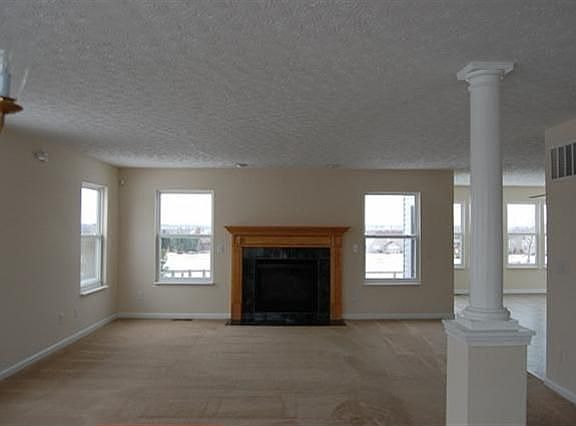 3rd image of 5961 Liberty View Ct