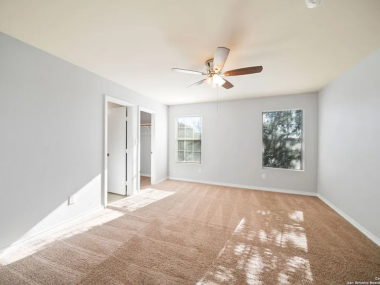 6410 Summit Oak #4 — Photo 9