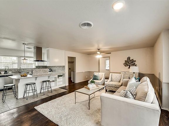 4th image of 7012 Robinhood Ln