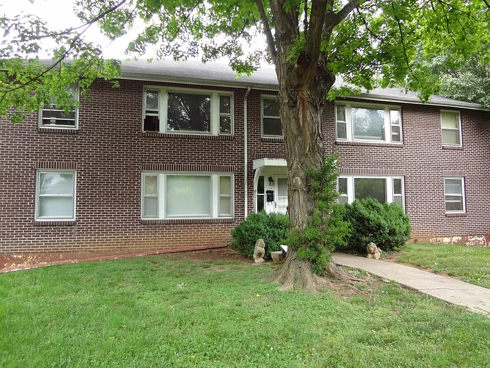 425 N Jefferson Ave #3