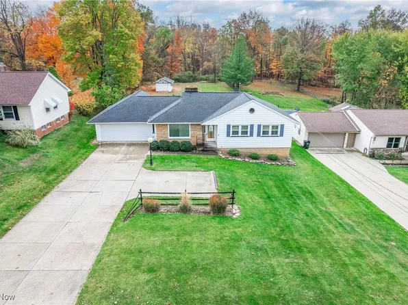 7681 Hi View Dr, North Royalton, OH 44133