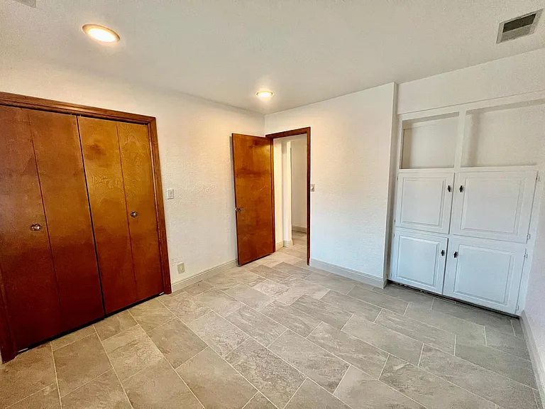 1528 Camino Cerrito SE — Photo 45