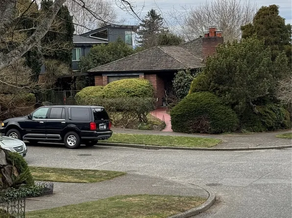 3057 42nd Avenue W, Seattle, WA 98199