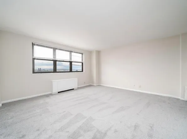 1225 Kennedy Boulevard image 8 of 13