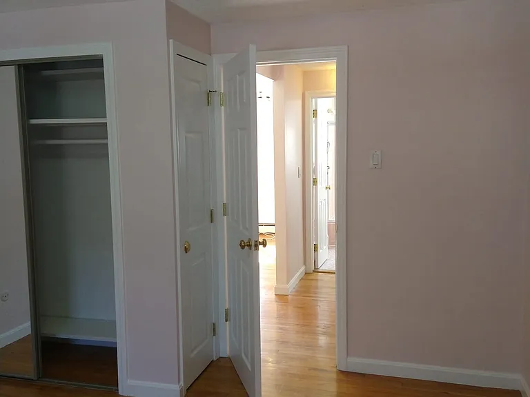 40 Bryon Rd #3 — Photo 10