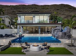 6577 Hawaii Kai Dr, Honolulu, HI 96825