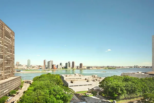 Sold by Town Residential | media 18