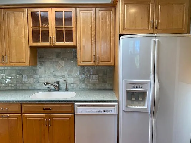 30 Dean Rd #D3 — Photo 10