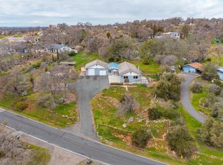 7002 Cane Ln, Valley Springs, CA 95252