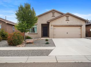 3023 Rio Maule Dr SW, Albuquerque, NM 87121