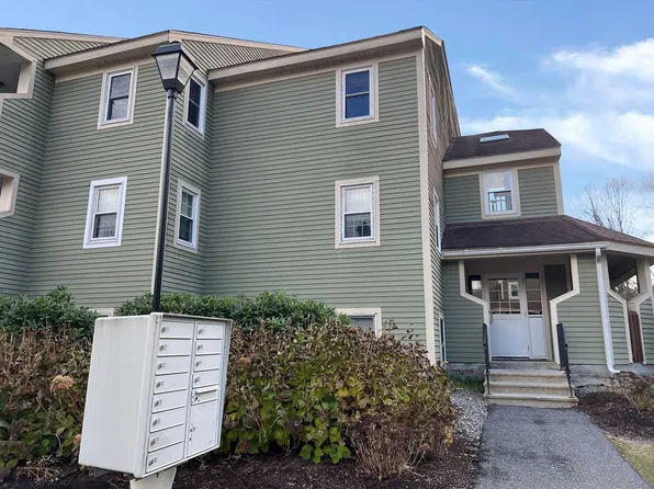 164 Heritage Dr #164, Northbridge, MA 01534