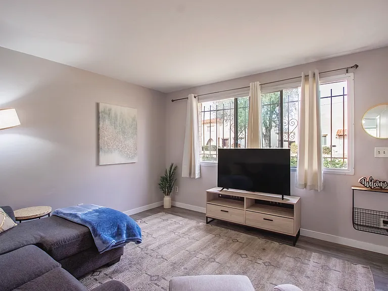 6945 E Osborn Rd #D — Photo 12