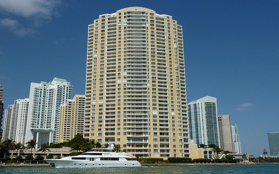 1st image of 808 Brickell Key Dr APT 1502