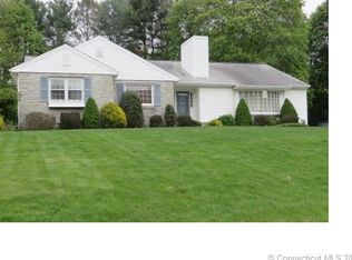 20 Edgewood Ave, Ansonia, CT 06401