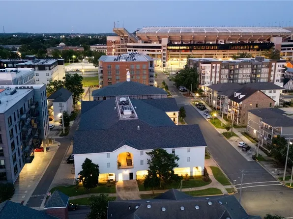 1228 8th St APT 103, Tuscaloosa, AL 35401