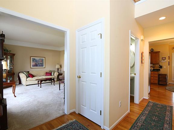 4th image of 6209 Pintail Ct