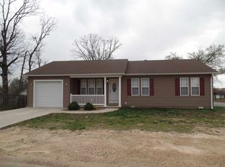 1042 Butler St, Poplar Bluff, MO 63901