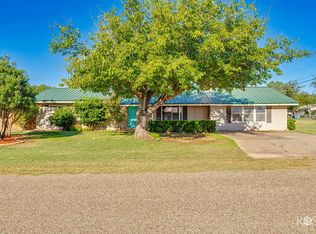 302 Key St, Bronte, TX 76933